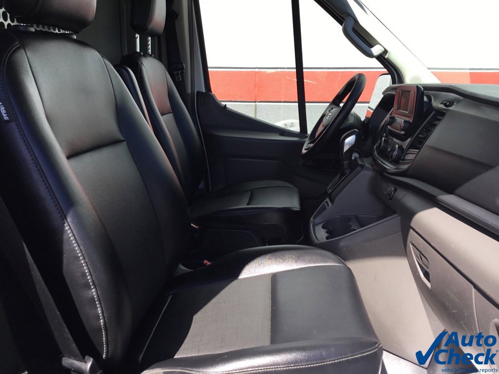 Used 2020 Ford Transit 250 Medium Roof AWD w/ Load Area Protection Package image 20