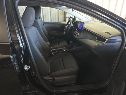 Used 2024 Toyota Corolla LE image 23