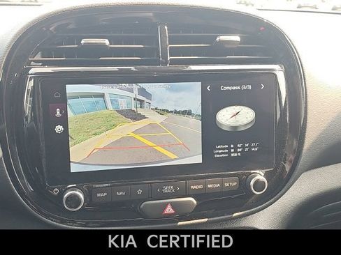 Used 2024 Kia Soul S FWD image 21