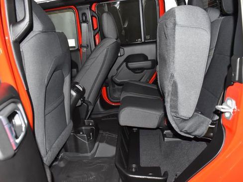 New 2026 Jeep Gladiator Sport image 28