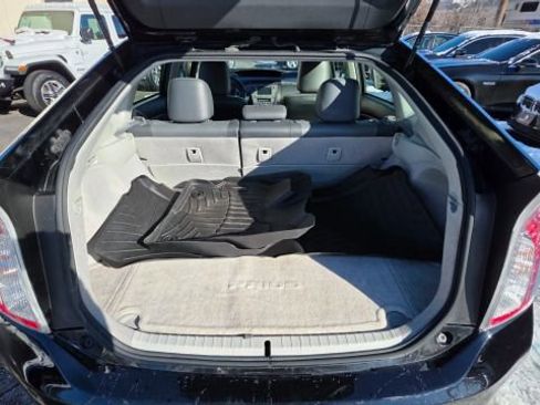 Used 2014 Toyota Prius Four image 44
