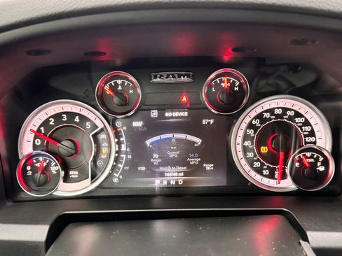 Used 2018 RAM 2500 Big Horn w/ Harvest Edition image 18