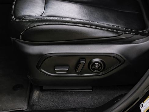 Used 2021 Jeep Grand Cherokee L Limited w/ Trailer Tow Group (B) image 32