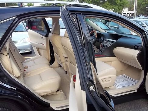 Used 2011 Lexus RX 350 AWD w/ Premium Pkg image 9