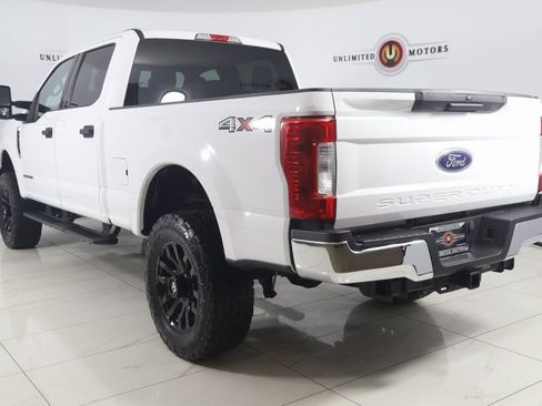 Used 2019 Ford F250 XLT image 4