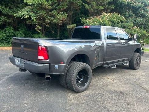 Used 2018 RAM 3500 Tradesman w/ Chrome Appearance Group AWD/4WD image 7