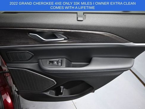 Used 2022 Jeep Grand Cherokee Limited 4xe w/ Luxury Tech Group II image 21