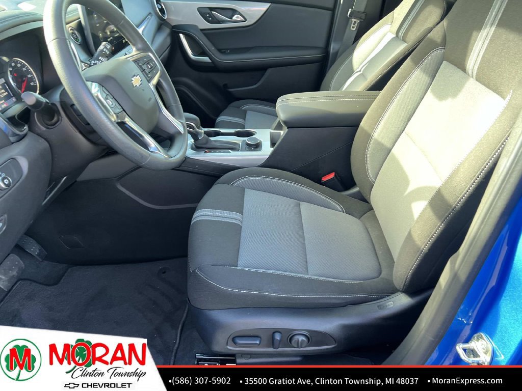 Certified 2024 Chevrolet Blazer LT w/ Convenience Package FWD image 17