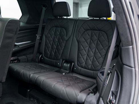 New 2026 BMW X7 xDrive40i image 16