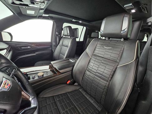 Certified 2023 Cadillac Escalade ESV Sport Platinum image 23