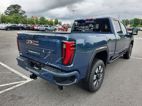 New 2026 GMC Sierra 3500 Denali w/ Denali Reserve Package AWD/4WD image 3
