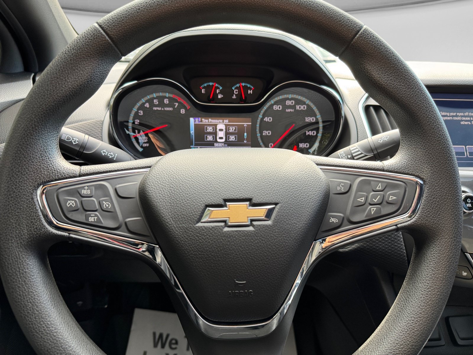 Used 2017 Chevrolet Cruze LT w/ Sun And Sound Package FWD image 19