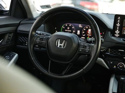 Used 2024 Honda Accord EX-L image 27