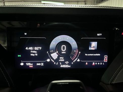 Used 2025 GMC Yukon Denali Ultimate w/ LPO, Floor Liner Package AWD/4WD image 24