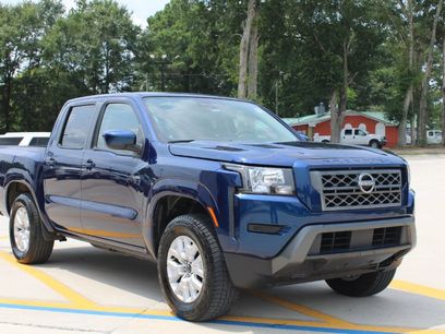 Used 2022 Nissan Frontier SV