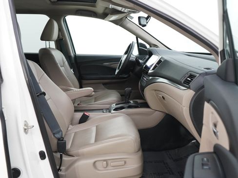 Used 2018 Honda Pilot EX-L image 11