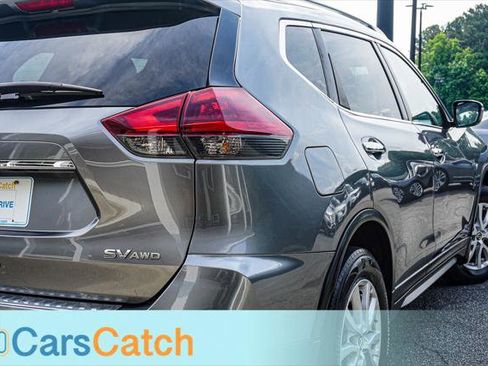 Used 2018 Nissan Rogue SV AWD/4WD image 7