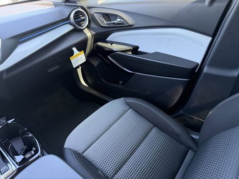 New 2026 Chevrolet Trax LT w/ Driver Confidence Package image 14