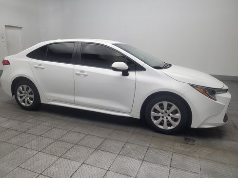 Used 2022 Toyota Corolla LE FWD image 11