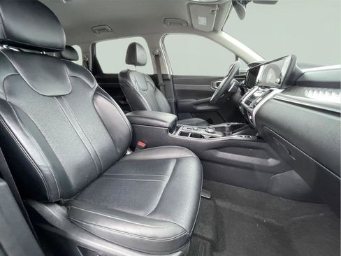 Used 2023 Kia Sorento EX image 23