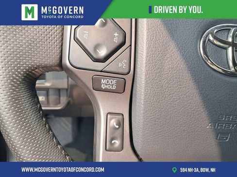 Used 2019 Toyota Tacoma TRD Off-Road w/ Technology Package AWD/4WD image 20