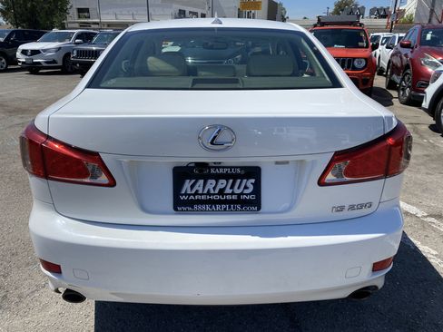 Used 2012 Lexus IS 250 w/ Premium Pkg Value Edition RWD image 8
