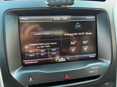 Used 2015 Ford Explorer XLT w/ Equipment Group 202A AWD/4WD image 20