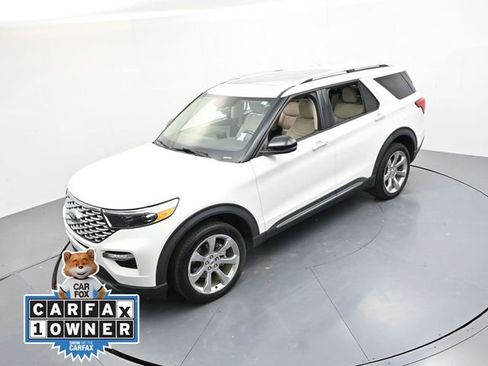 Used 2020 Ford Explorer Platinum w/ Premium Technology Package image 24