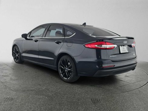 Used 2020 Ford Fusion SE w/ Equipment Group 151A FWD image 10