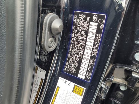 Certified 2023 Toyota Corolla LE image 15