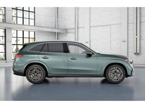 New 2026 Mercedes-Benz GLC 300 image 2