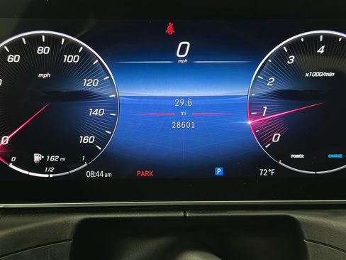 Used 2024 Mercedes-Benz C 300 Sedan image 6