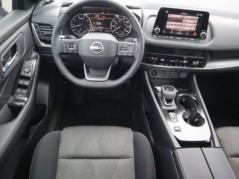 New 2026 Nissan Rogue SV w/ Cold Weather Package FWD image 11