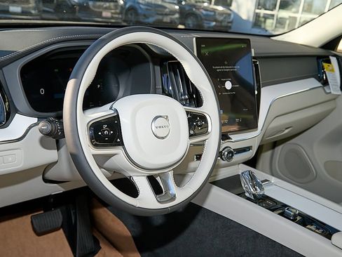 New 2026 Volvo XC60 T8 Ultra w/ Protection Package Premier image 12
