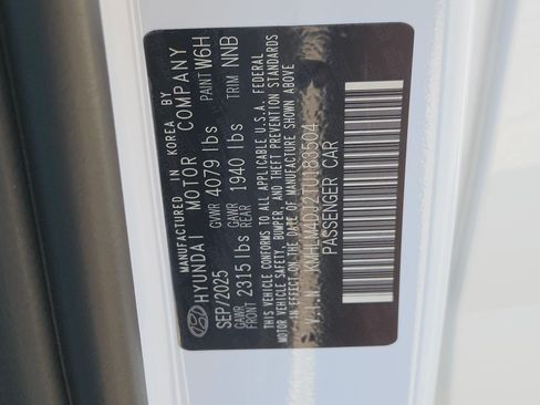New 2026 Hyundai Elantra SEL FWD image 14