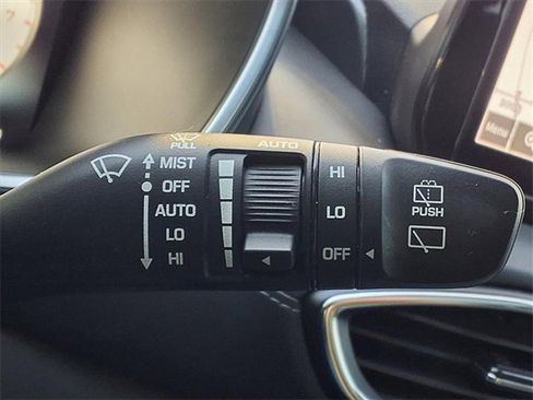 Used 2022 Hyundai Santa Fe Limited w/ Cargo Package image 16