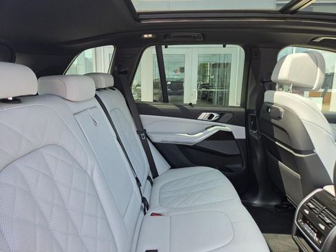Used 2026 BMW X5 xDrive40i w/ M Sport Package AWD/4WD image 10