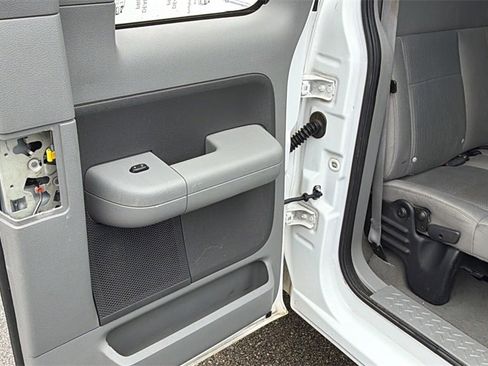 Used 2007 Ford F150 XL image 40