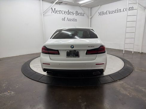 Used 2021 BMW 540i w/ Premium Package RWD image 6