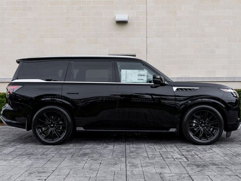 New 2026 INFINITI QX80 Luxe w/ Cargo Package image 7