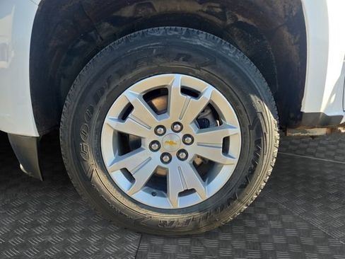 Used 2022 Chevrolet Colorado LT w/ Fleet Safety Package image 34