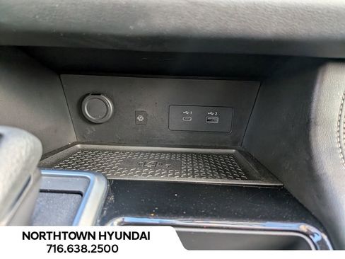 Used 2022 Nissan Pathfinder Platinum image 21