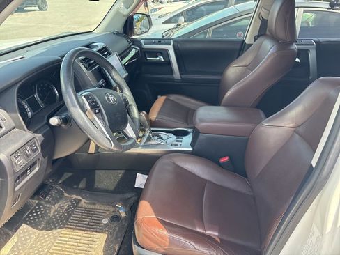 Used 2019 Toyota 4Runner Limited AWD/4WD image 4