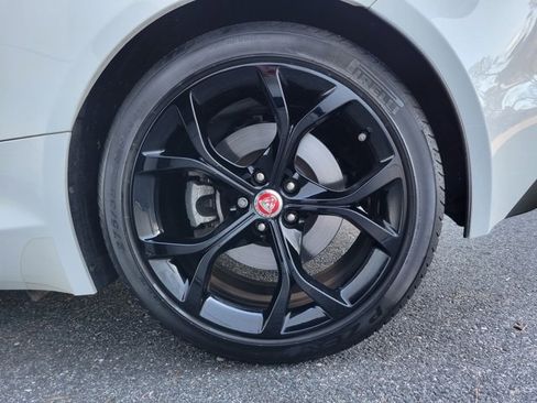 Used 2021 Jaguar F-TYPE Convertible image 25