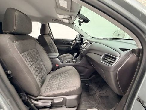 Certified 2024 Chevrolet Equinox LT AWD/4WD image 30