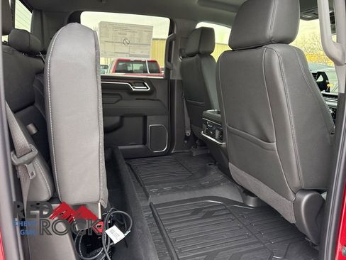 New 2026 GMC Sierra 2500 SLT w/ SLT Premium Package image 13