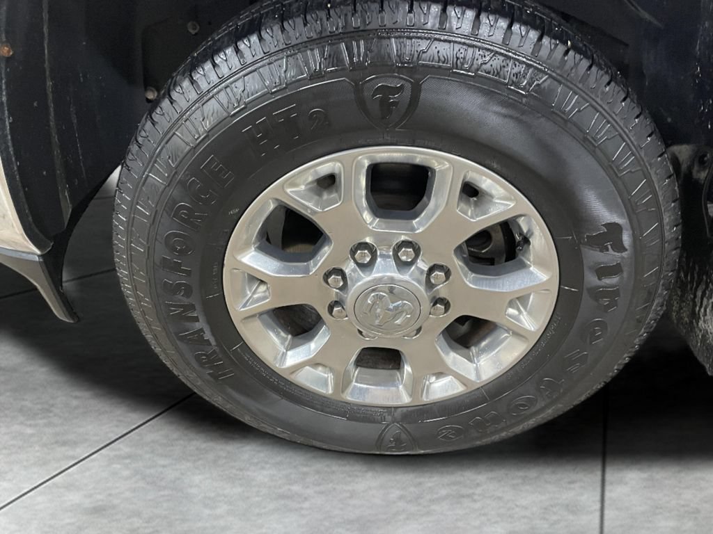 Used 2020 RAM 3500 Laramie AWD/4WD image 18