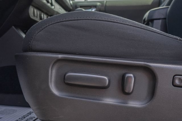 Used 2020 Toyota Tacoma TRD Off-Road AWD/4WD image 23