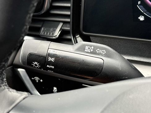 Used 2023 Kia Sportage EX FWD image 23