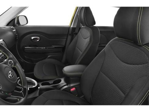 Used 2015 Kia Soul FWD image 12